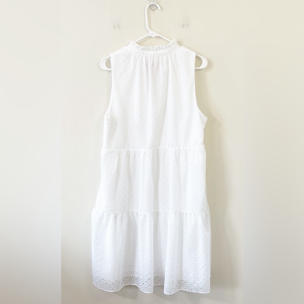 Lilly Pulitzer Novella Dress Resort White Mini Medallion Chiffon Eyelet Size L - Picture 6 of 11